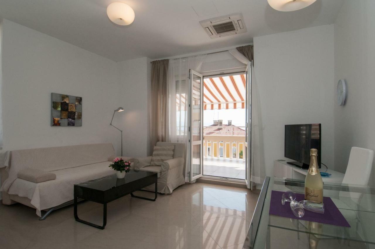 Iva, Opatija Centar Apartment ภายนอก รูปภาพ