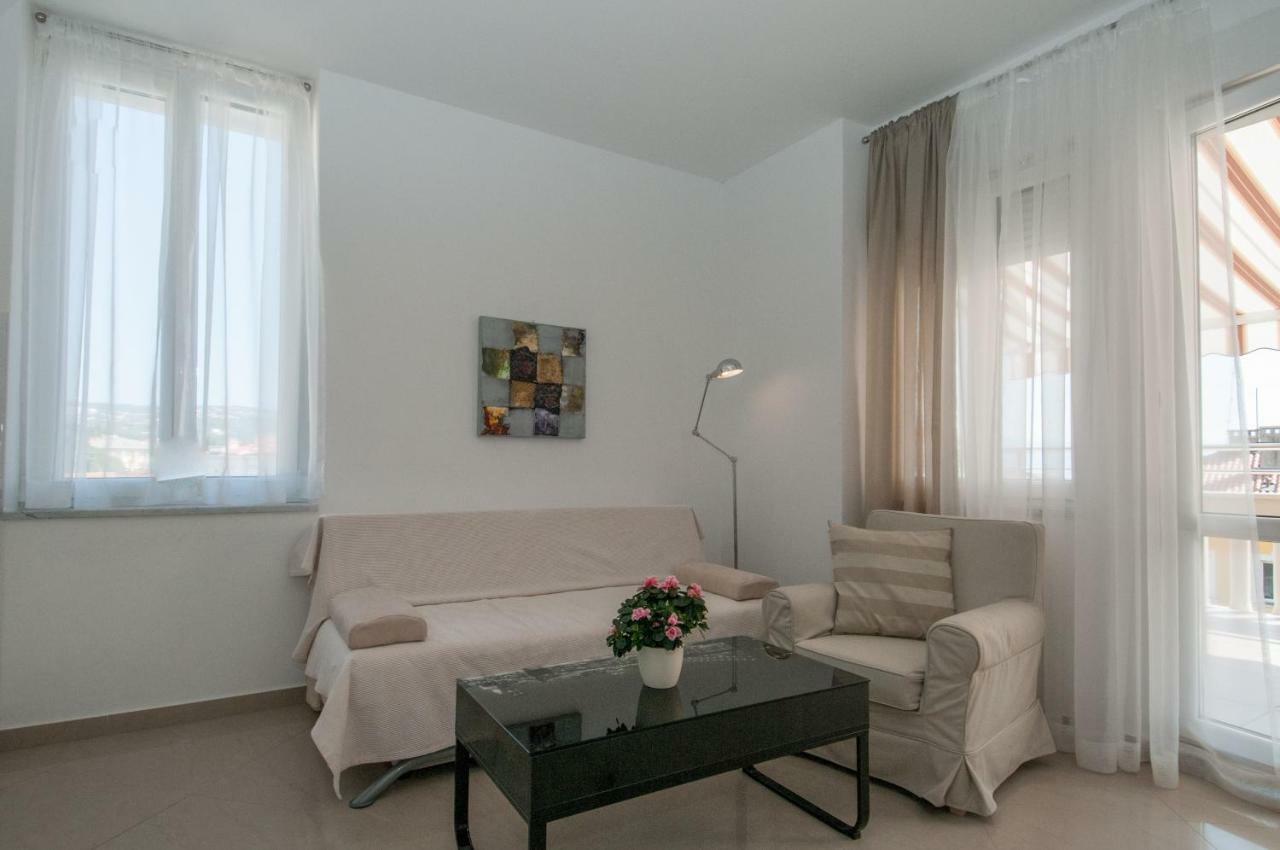 Iva, Opatija Centar Apartment ภายนอก รูปภาพ
